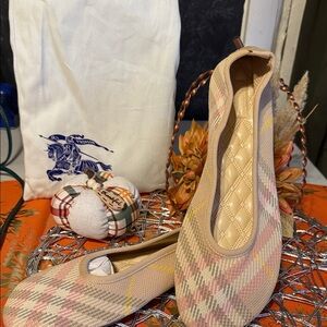 Burberry Beige Plaid Women's Flats
